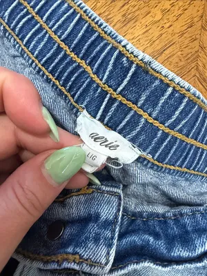 Aerie Day Dream Denim Shorts thumbnail 5
