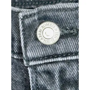 Abercrombie & Fitch 90s Relaxed Jean High Rise Black Straight Jeans Size 26 2 R thumbnail 5