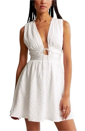 NWT Abercrombie & Fitch Textured Plunge White Mini Dress MEDIUM TALL thumbnail 1