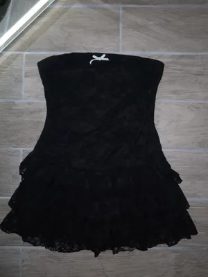 Strapless Black Lace Tiered Mini Dress with Bow Accent thumbnail 6