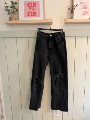 Zara Washed Black Raw Hem Flared Leg Jeans Denim Pants Distressed thumbnail 8