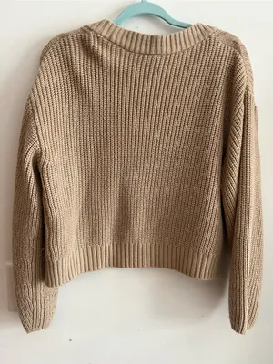 H&M Beige Cable Knit Cropped Button Front Cardigan Sweater Women’s Size L thumbnail 3