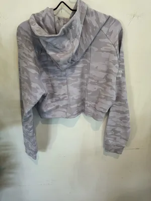 Alphalete Light Gray Camouflage Cropped Hoodie thumbnail 3