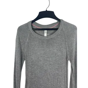 Lululemon Cashmere Blend Sweater Tunic Gray Size 2 Lightweight Thumbholes thumbnail 5