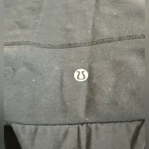 LULULEMON SCOOP NECK TANK TOP! thumbnail 3