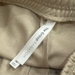 Aritzia Babaton Rocket Pants Beige and Brown‎ Athletic Chic Comfort XS thumbnail 7