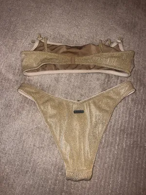 Triangl Bikini Set Swimsuit thumbnail 2