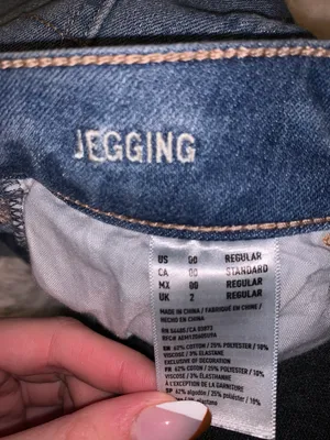 American Eagle Jeans thumbnail 5