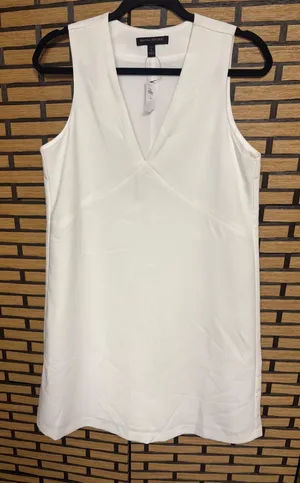 Banana Republic White Dress Size 4 Tall thumbnail 1