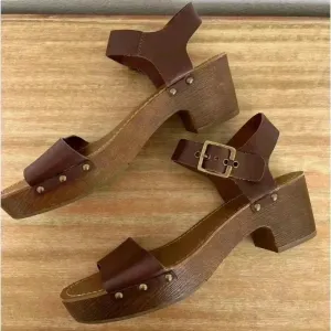 American Eagle 9.5 Women Brown Faux Wood Ankle Strap Clog Heel‎ Platform Sandals thumbnail 2