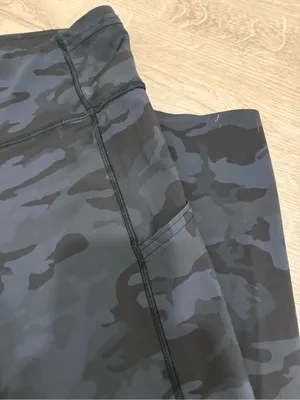 Lululemon Fast and Free Leggings Size 8 thumbnail 3