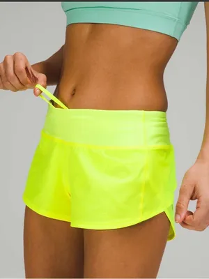 Lululemon Speed Up Low-Rise Short 2.5" Highlight Yellow Size 10 thumbnail 3