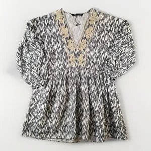 Zara Tunic Top Women‎ Small Black White Ikat Print Crochet Embroidered V-Neck thumbnail 1
