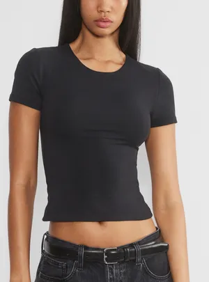 Aritzia Contour Crew T-Shirt thumbnail 2