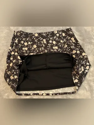 Women’s Altar’d State Brand Black Floral A-Line Mini Skirt Size XSMALL thumbnail 4