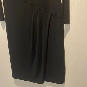 Talbots- Black Wool Blend Long Sleeve Side Ruched Faux Wrap Midi Dress- Size XS thumbnail 5