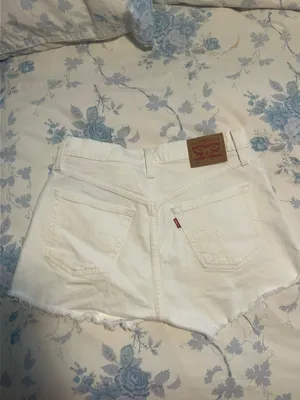 Levi’s 501 Denim Shorts Distressed Women’s thumbnail 2