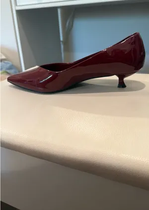 & Other Stories Burgundy Patent Leather Kitten Heels thumbnail 3