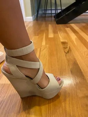 Steve Madden Wedges thumbnail 3