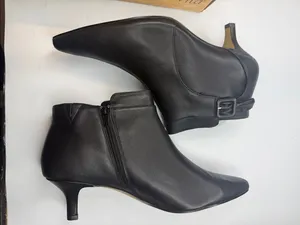 WIDE WIDTH Bella Vita Women's Bindi Shooties Size 12Wide thumbnail 2
