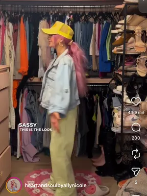 Forever 21 Yellow neon sweatpants thumbnail 5
