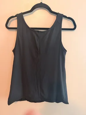 Halara S Black Sleeveless Buttoned Tank Top Womens Small Lightweight Casual thumbnail 4
