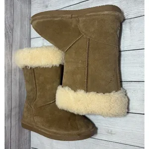 Bearpaw Women's Tall Brown Suede Boots! Size 9 sherpa-lined, casual, fashion thumbnail 6