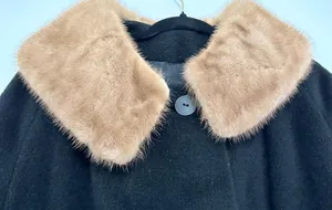 Vintage black wool Coat with Mink Collar & Cuffs size large thumbnail 6