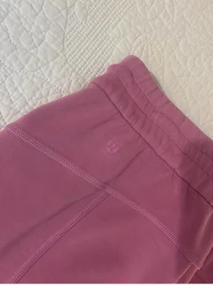 Lululemon Softstreme High-Rise Pants size 4 in rosy pink thumbnail 3