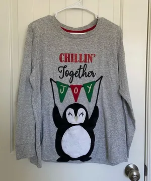 Women’s holiday themed penguin long‎ sleeve shirt — XL thumbnail 1