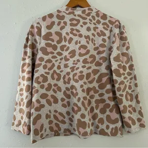 Ann Taylor Factory Crew Neck Cream Pink Animal Print Sweater Sweatshirt Medium thumbnail 4