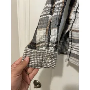 Aerie Long Sleeve Button Up Shirt Womens Size Large Brown Plaid Gauze Cotton thumbnail 4