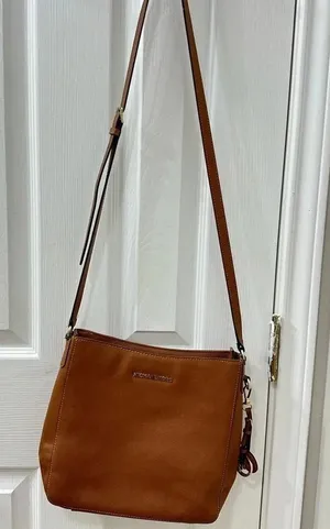 Michael Kors Brown‎ Crossbody thumbnail 1