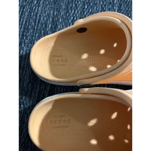 Crocs Iconic Comfort Bayaband Clogs Orange Womens Size 7 thumbnail 6