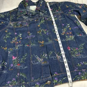 Quacker Factory Jacket Embroidered Floral Blue Denim Jean Trucker Women's Size L thumbnail 13