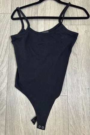 Black Bodysuit Medium Fitted Minimalist Staple Top thumbnail 1