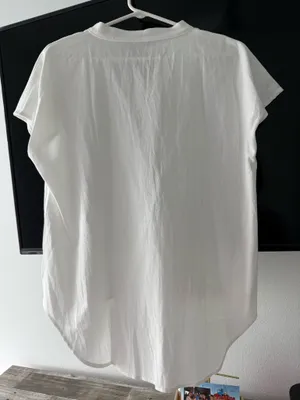 White short sleeve blouse Size XL thumbnail 2