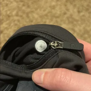 Lululemon Graphite Gray Speed Up 2.5 Shorts thumbnail 2