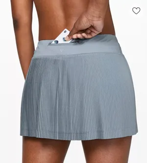 Husnairn Pleated tennis Skirt in Light gray thumbnail 1