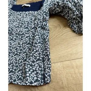 EUC Abercrombie & Fitch Blouse Floral Puff Sleeve Square Neck Feminine Crop SZ S thumbnail 4