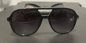 Stylish Black Aviator Sunglasses thumbnail 1
