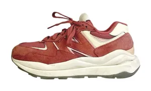New Balance Henna Oyster Pink Suede Mesh Low Top Lace Up Sneakers Shoes Size 6 thumbnail 1