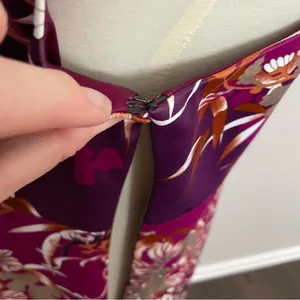 Tahari Dress Sheath Floral Botanical Leaves Lined Sleeveless Fuchsia Pink Purple thumbnail 13