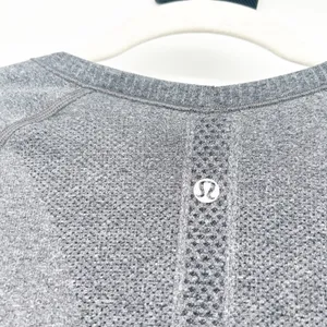 Lululemon Womens Swiftly Tech‎ Short Sleeve Crew Athletic Running Top Size 10 thumbnail 6