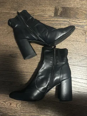 Madden Girl Boots thumbnail 1