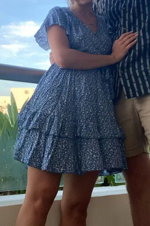 blue floral dress thumbnail 2
