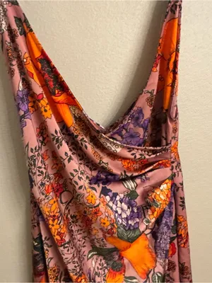 URBAN OUTFITTERS Lily‎ Satin Wrap Midi Dress thumbnail 4