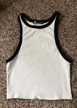 ZARA White Top thumbnail 1