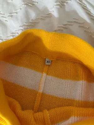 Amazon Set Two-Piece Knit thumbnail 6