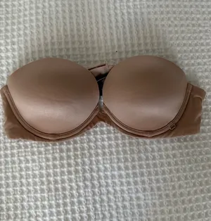 Victoria's Secret Nude Strapless Push-Up Bra thumbnail 3